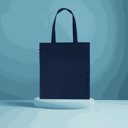 Tote bag en coton fabriqué en France, format 38x42 cm, anses longues, disponible en plusieurs couleurs, design sobre et élégant

